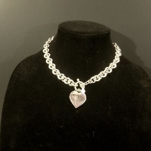 TIFFANY STYLE SILVER TOGGLE NECKLACE